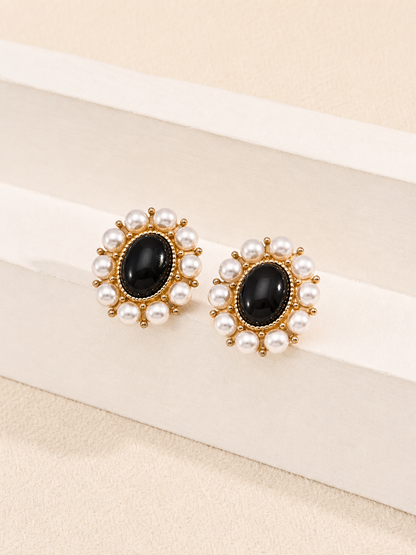 Étoile Noir Pearl Stud Earrings
