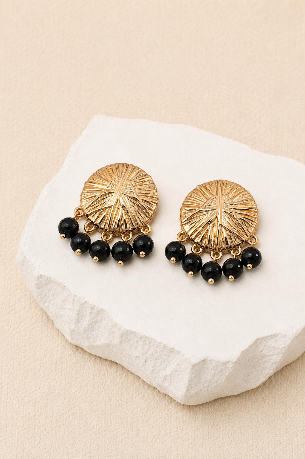 Soleil Noir Drop Earrings