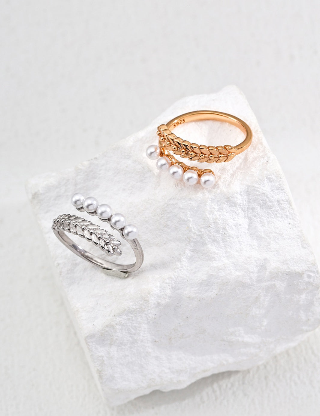 Pearl Laurel Ring