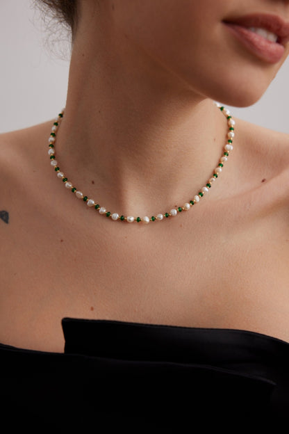 Emerald Pearl Strand Necklace