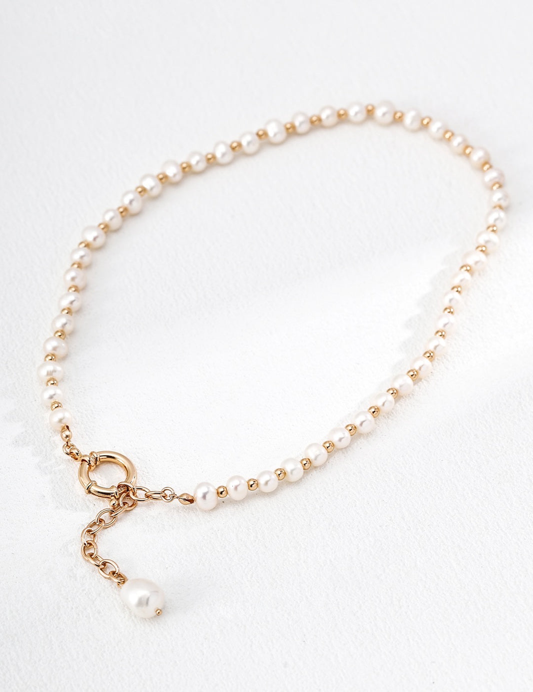 Perle Flow Pendant Necklace