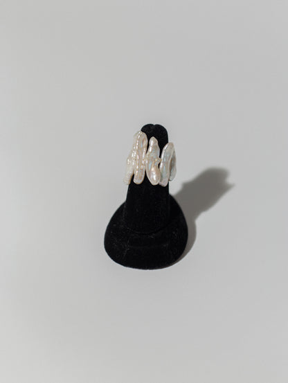 Lustre Drift Pearl Statement Ring